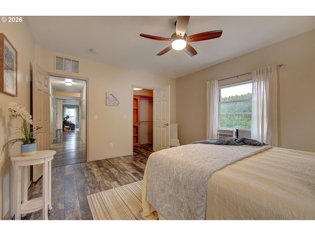16812 Se 1ST St 9, Vancouver, WA 98684