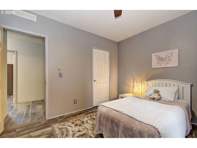 16812 Se 1ST St 9, Vancouver, WA 98684