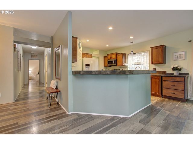 16812 Se 1ST St 9, Vancouver, WA 98684