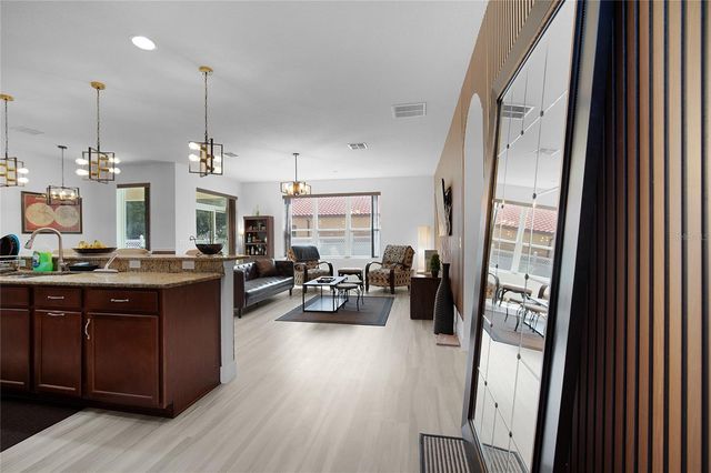 6152 GOLDEN DEWDROP TRAIL, Windermere, FL 34786