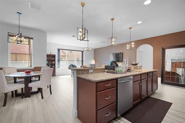 6152 GOLDEN DEWDROP TRAIL, Windermere, FL 34786