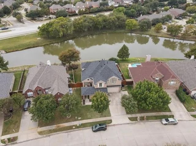 2051 Chisholm Trail, Frisco, TX 75033