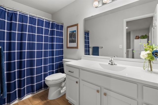 48270 Silver Oaks Boulevard, Mattawan, MI 49071