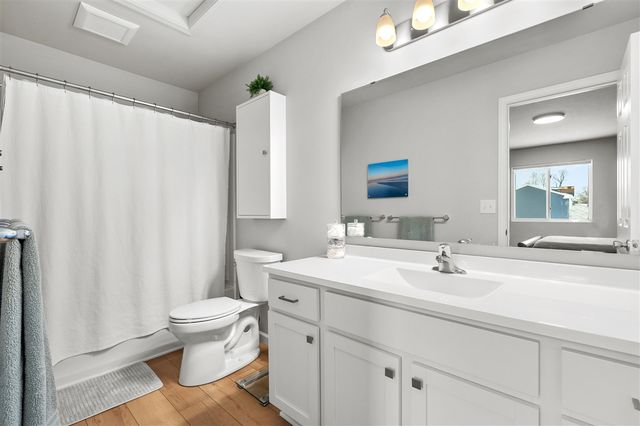 48270 Silver Oaks Boulevard, Mattawan, MI 49071