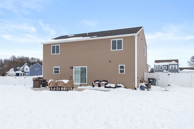 48270 Silver Oaks Boulevard, Mattawan, MI 49071