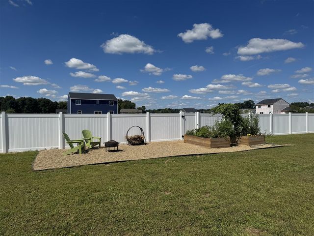 48270 Silver Oaks Boulevard, Mattawan, MI 49071