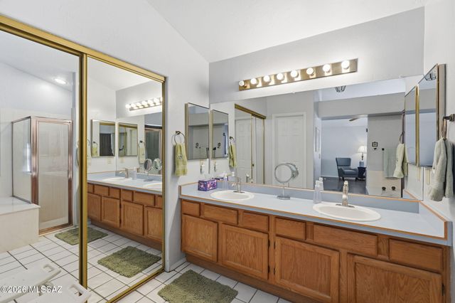 12675 N Granville Canyon Way, Oro Valley, AZ 85755