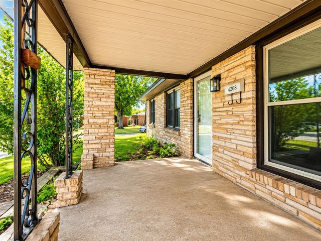 657 E Frolich Drive, Midwest City, OK 73110