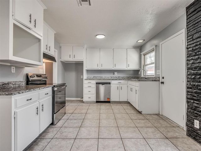 657 E Frolich Drive, Midwest City, OK 73110