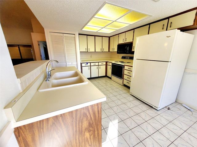 2053 VILLA TERRACE, Clearwater, FL 33763