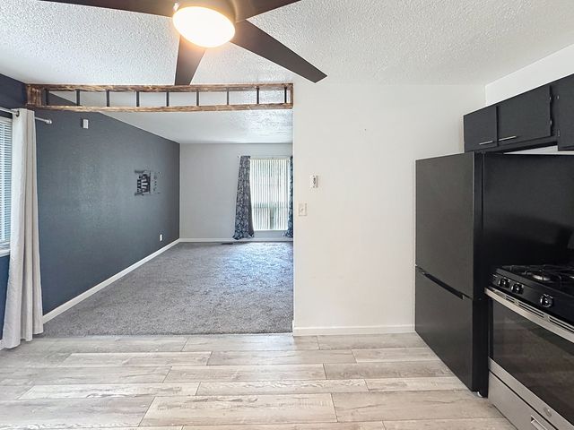 2324 W 59th Street, Davenport, IA 52806
