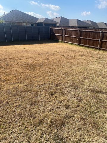 968 Glover Drive, Aubrey, TX 76227