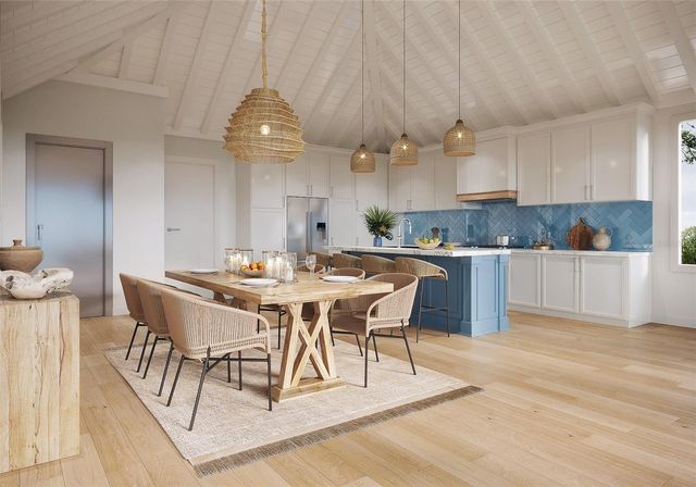 640 LYONS LANE, Longboat Key, FL 34228