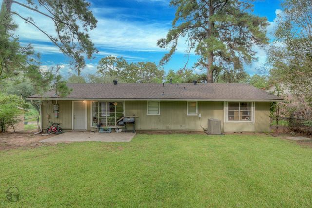 6111 Debbie Street, Shreveport, LA 71119