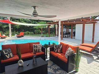 2244 PALM TERRACE, Sarasota, FL 34231