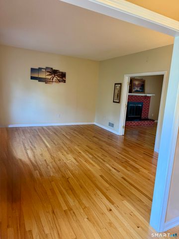 80 Ridgecrest Drive, Cheshire, CT 06410