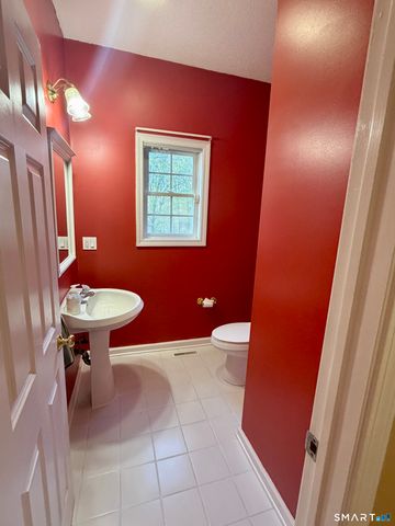 80 Ridgecrest Drive, Cheshire, CT 06410