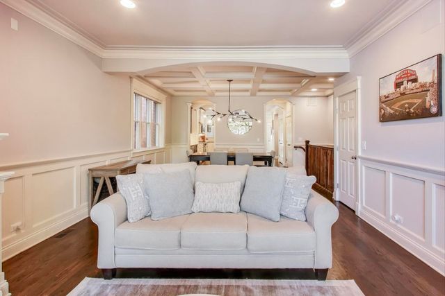 1169 W EDDY Street 101, Chicago, IL 60657