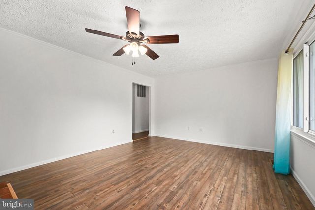 13198 SILLAMON RD, Goldvein, VA 22720
