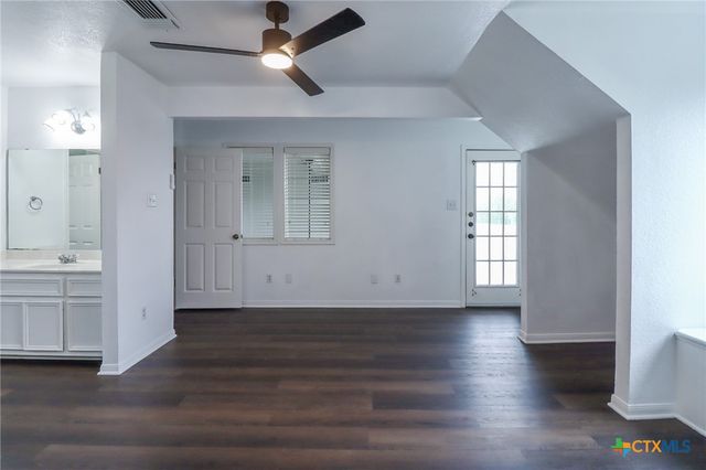 1810 Mesa Oaks Circle, Harker Heights, TX 76548