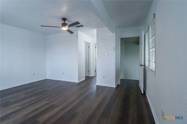 1810 Mesa Oaks Circle, Harker Heights, TX 76548