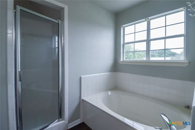 1810 Mesa Oaks Circle, Harker Heights, TX 76548