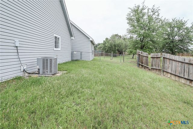 1810 Mesa Oaks Circle, Harker Heights, TX 76548