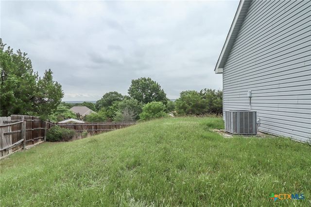 1810 Mesa Oaks Circle, Harker Heights, TX 76548
