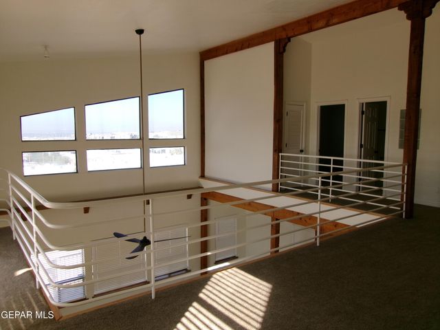 294 VAQUERO Lane B, El Paso, TX 79902