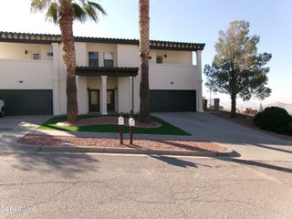 294 VAQUERO Lane B, El Paso, TX 79902