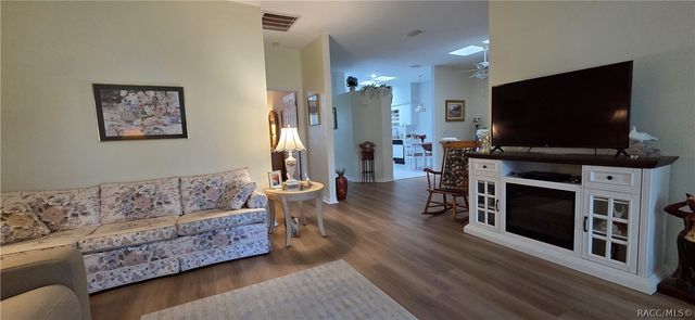 6744 E Kingsbury Lane, Inverness, FL 34452