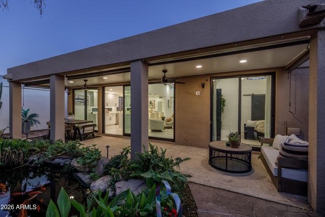 3034 E STELLA Lane, Phoenix, AZ 85016