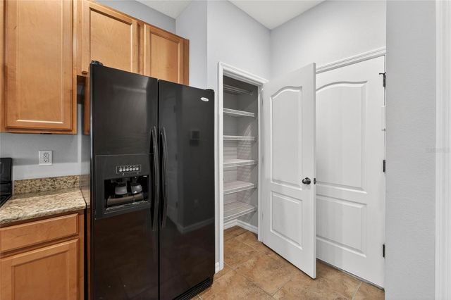 5028 WHITE SANDERLING COURT, Tampa, FL 33619