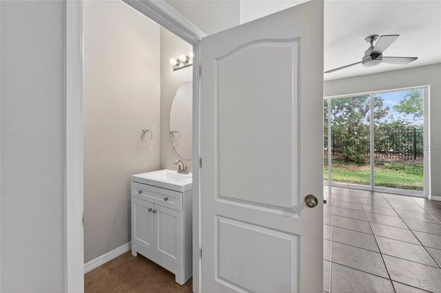 5028 WHITE SANDERLING COURT, Tampa, FL 33619