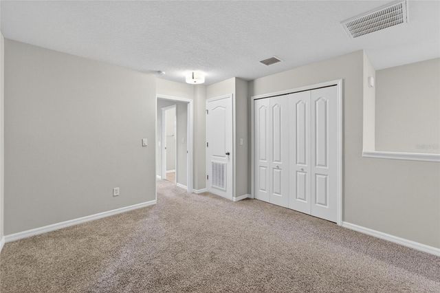 5028 WHITE SANDERLING COURT, Tampa, FL 33619
