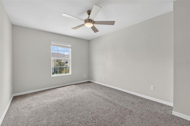 5028 WHITE SANDERLING COURT, Tampa, FL 33619
