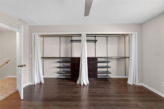 5028 WHITE SANDERLING COURT, Tampa, FL 33619