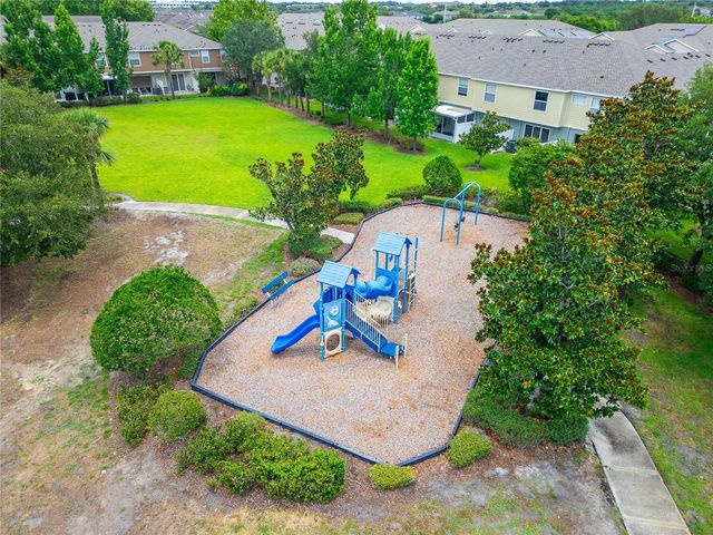 5028 WHITE SANDERLING COURT, Tampa, FL 33619