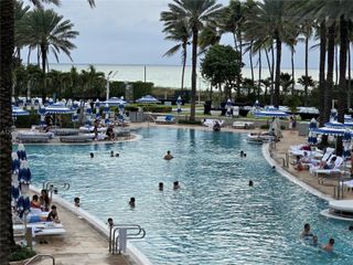 4401 Collins Avenue 1401, Miami Beach, FL 33140