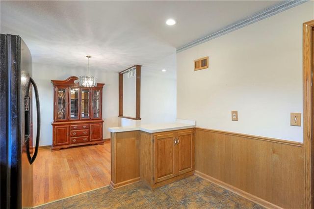 14405 E 36th Terrace S, Independence, MO 64055