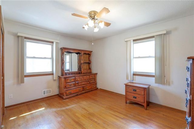 14405 E 36th Terrace S, Independence, MO 64055