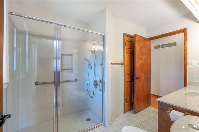 14405 E 36th Terrace S, Independence, MO 64055