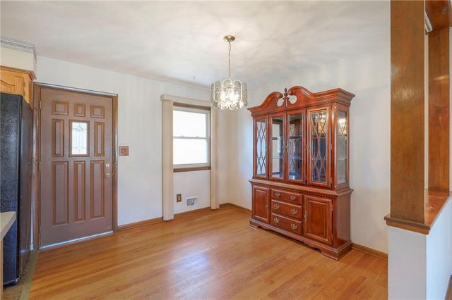 14405 E 36th Terrace S, Independence, MO 64055