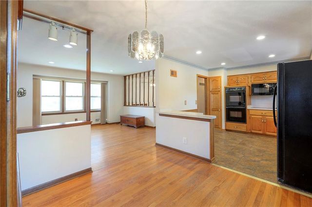 14405 E 36th Terrace S, Independence, MO 64055