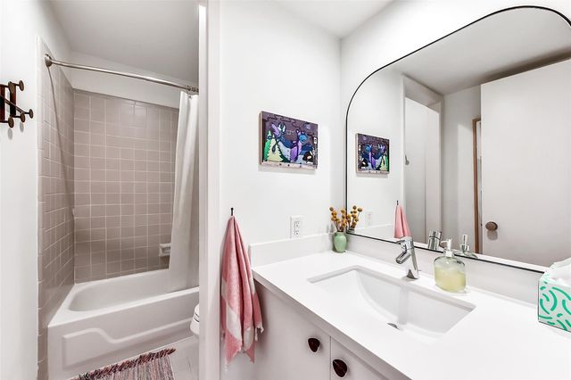 1397 Arlington Street 1397, Houston, TX 77008