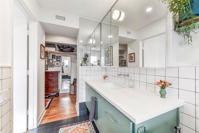 1397 Arlington Street 1397, Houston, TX 77008