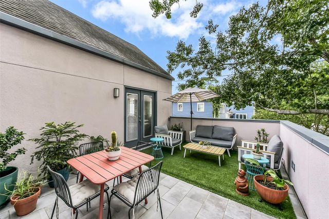 1397 Arlington Street 1397, Houston, TX 77008