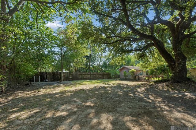 5262 E Brookstown Dr, Baton Rouge, LA 70805