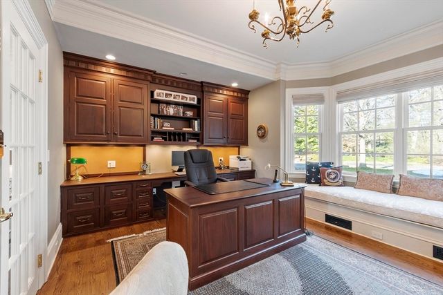 70 Todd Pond Rd, Lincoln, MA 01773