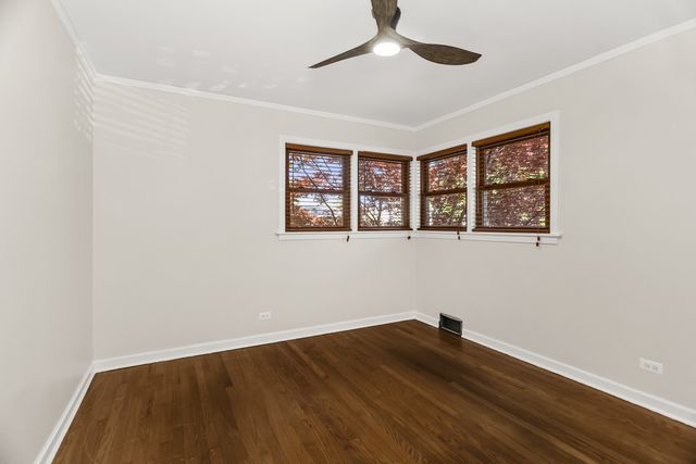 3923 W 106th Street, Chicago, IL 60638